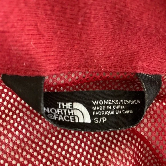 North Face Wind Breaker - Picture 3 of 7